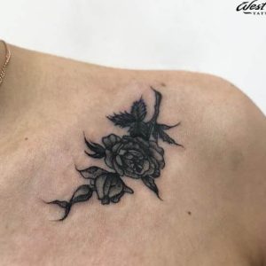 Татуировка роза черная