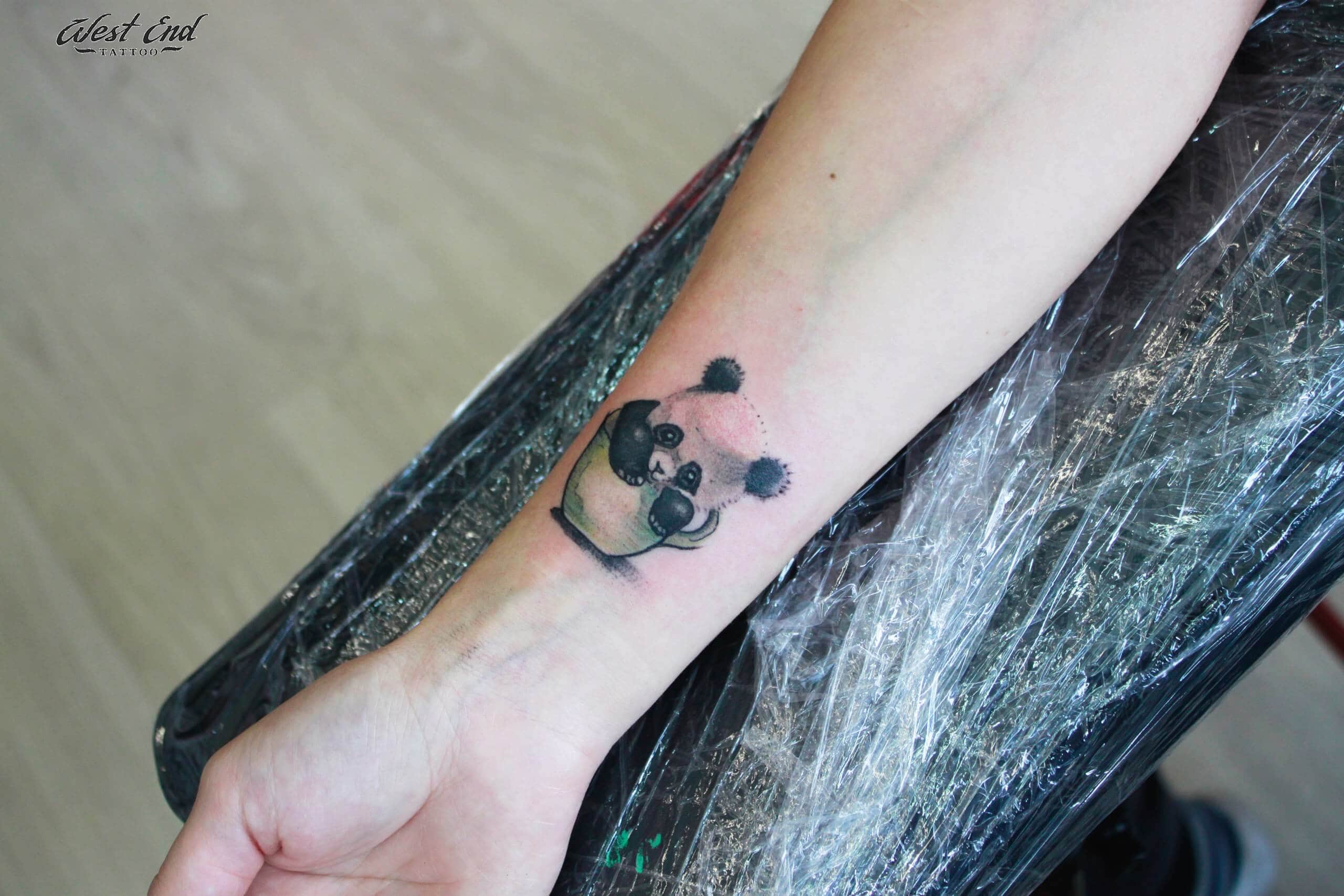 Какому человеку подойдет татуировка панда?