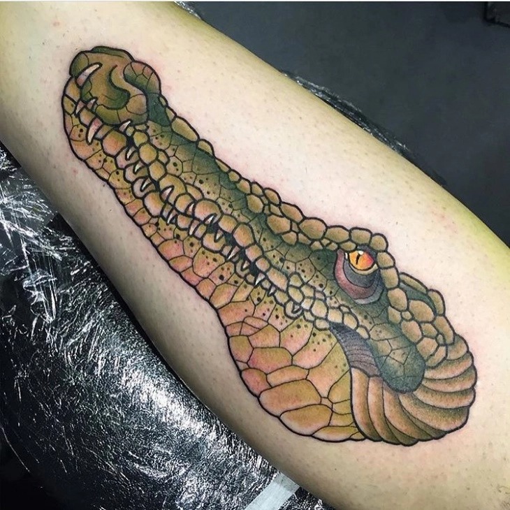 Татуировка крокодил